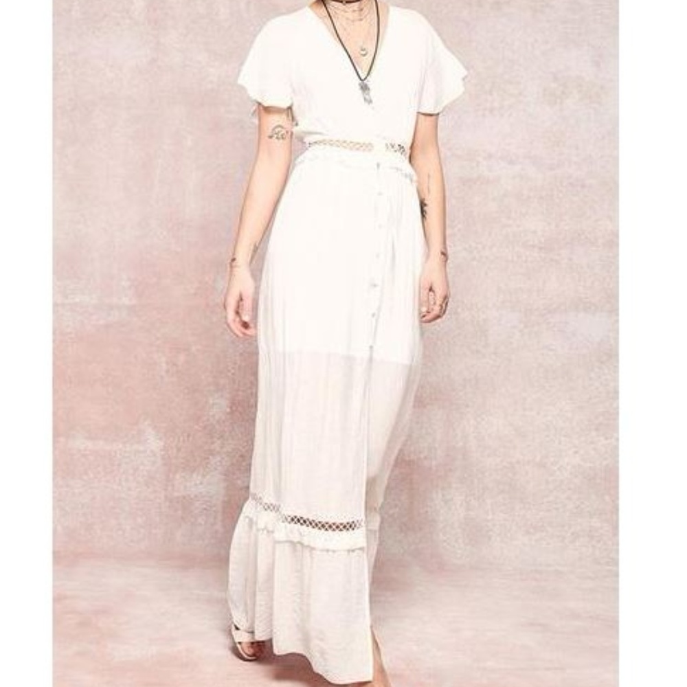 White maxi dress - Picture 5 of 8